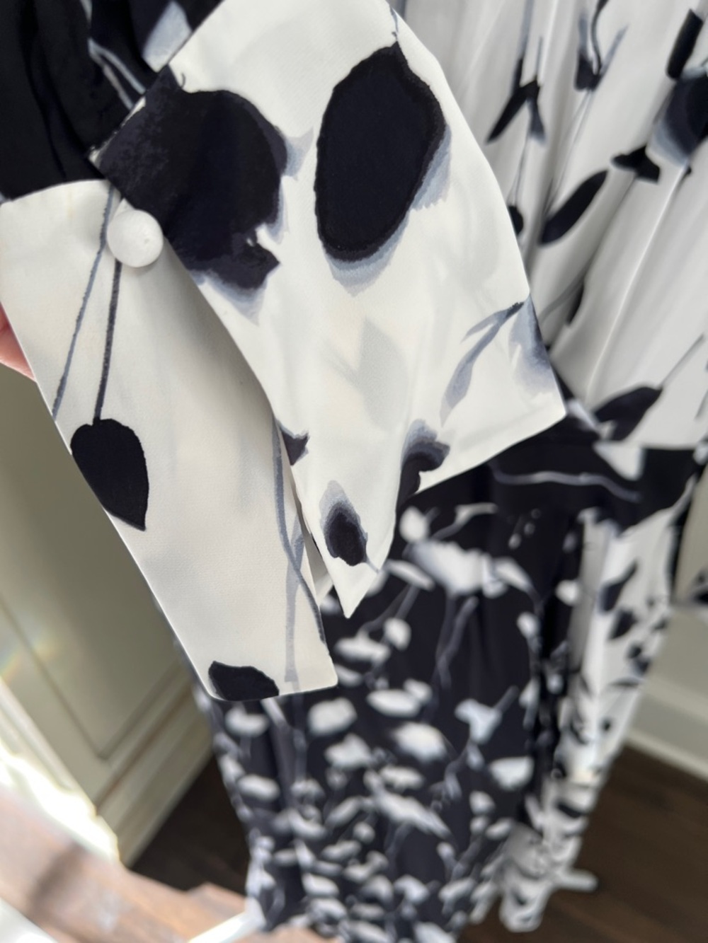 Equipment “NEEMA” Black and White Floral Maxi Dress NWT $495 - Picture 6 of 9